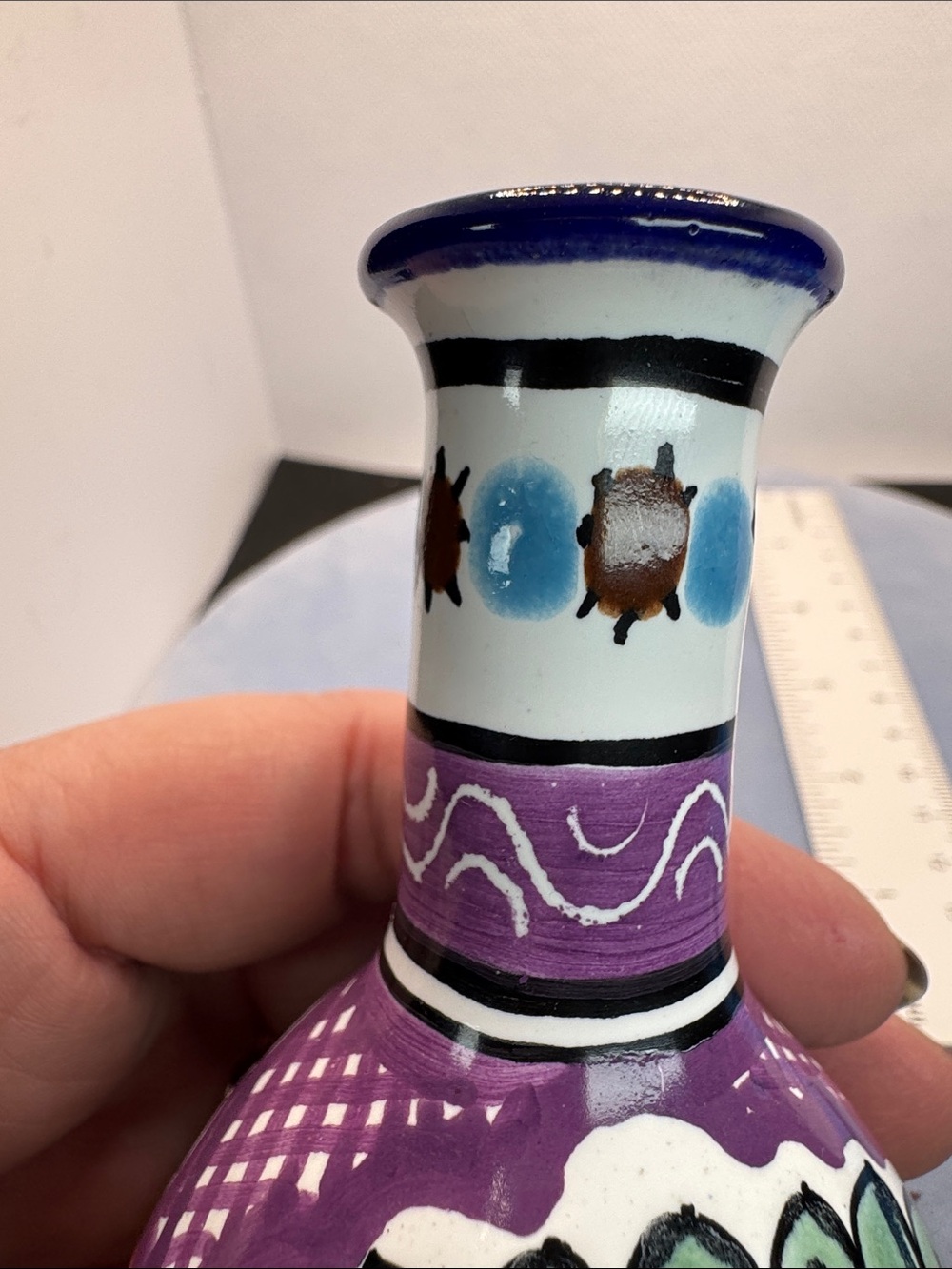 Vintage Hand-Painted Floral Ceramic Bud Vase Made in Puebla Mexico - Picture 14 of 16
